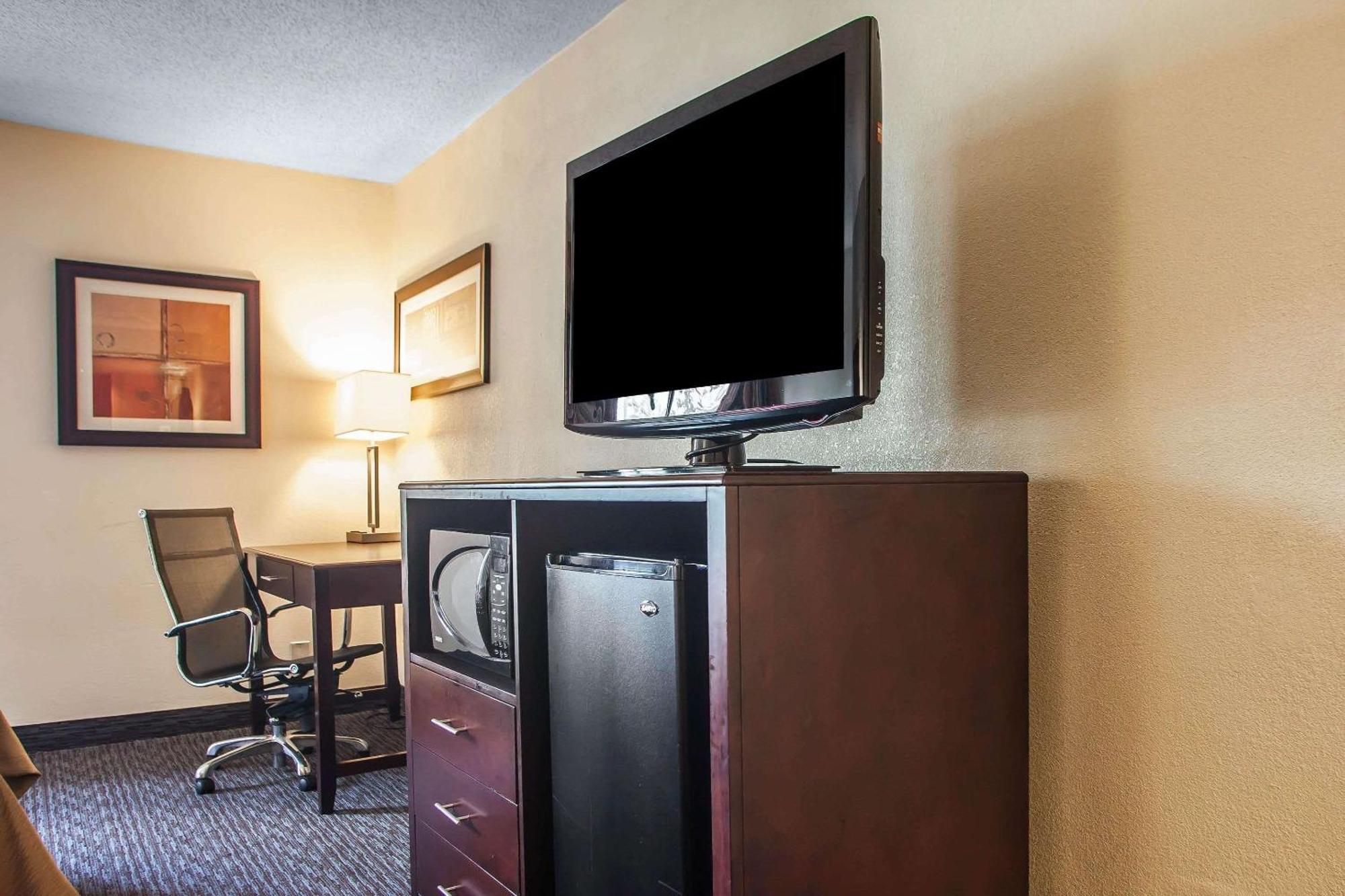 Comfort Inn Feasterville - Trevose Exterior foto